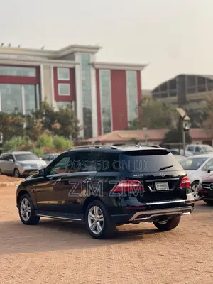 Mercedes-Benz M Class ML 350 4Matic 2013 Black