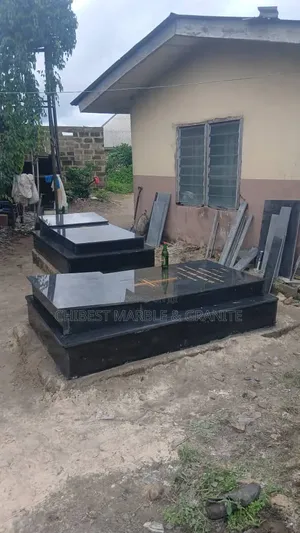 Black Galaxy Marble Slabs for Steps and Kitchen Cabinets