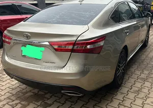 Toyota Avalon 2017 Gold
