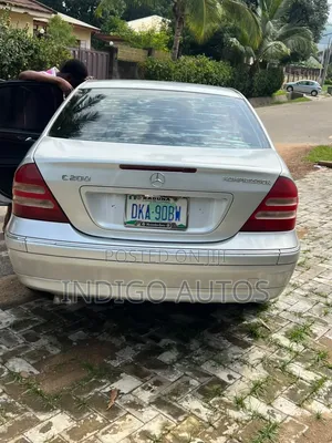 Mercedes-Benz C200 2004 Silver