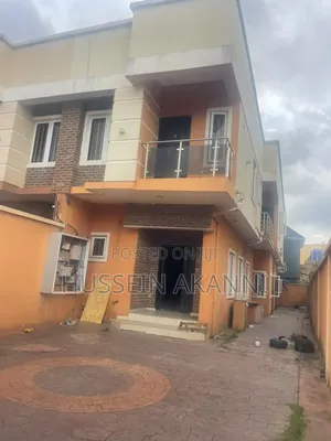 4bdrm Duplex in Magodo Phase 1 for rent