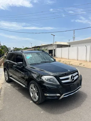 Mercedes-Benz GLK-Class 2013 Black