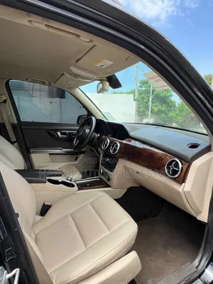 Mercedes-Benz GLK-Class 2013 Black