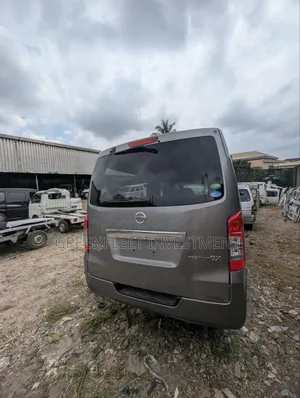 Nissan Caravan (Urvan) 2017 Grey