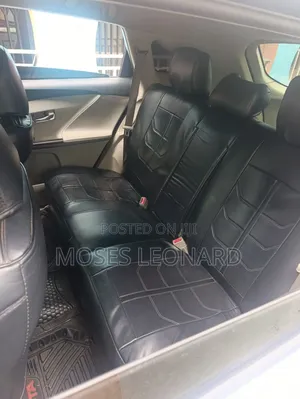 Toyota Venza 2010 Silver