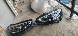 S550 2023 Set of Headlight Tokunbo