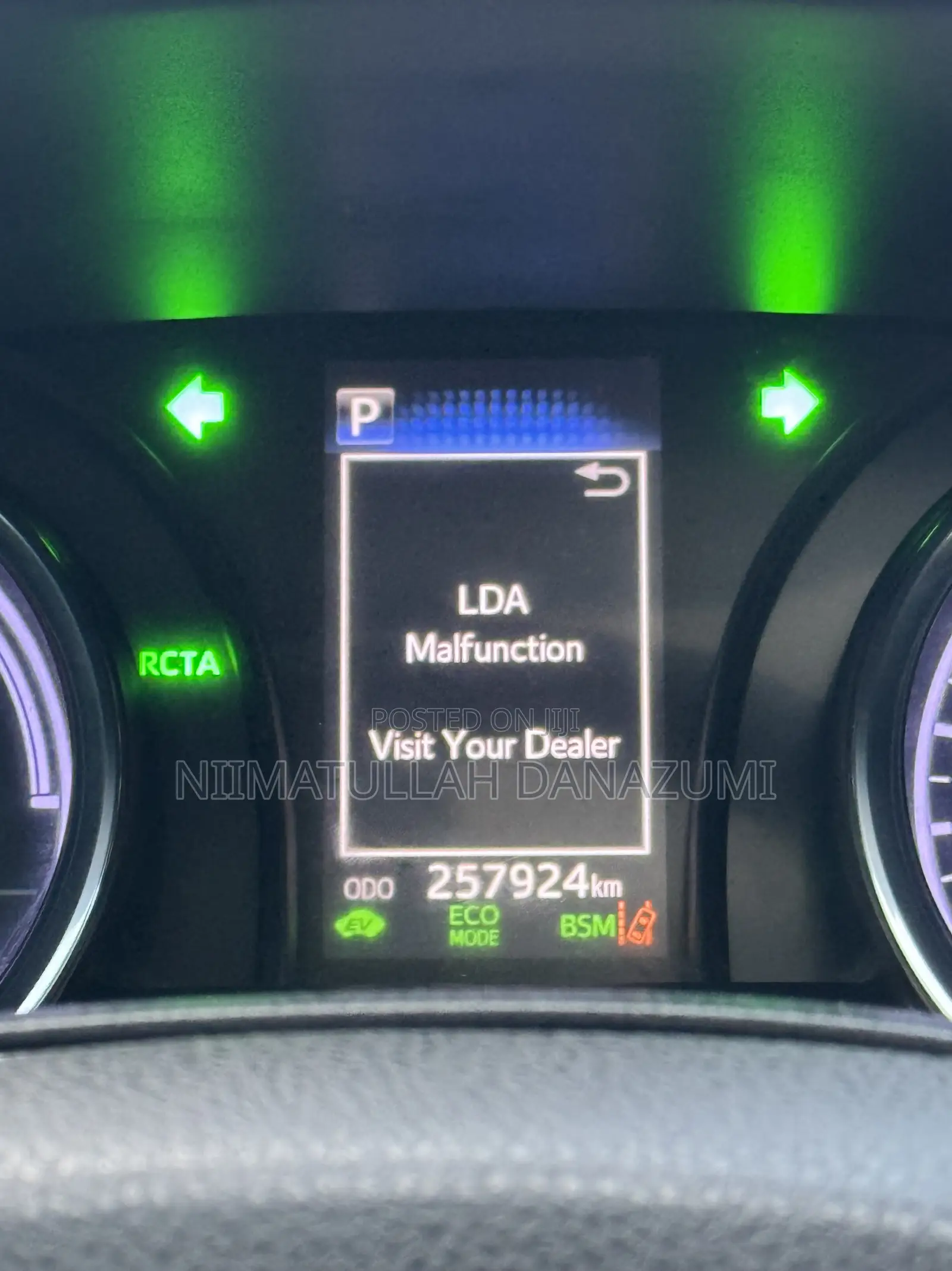 Toyota Camry 2019 White