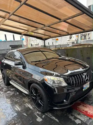 Mercedes-Benz GLE-Class AMG GLE 43 4MATIC 2016 Black