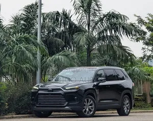 Toyota Highlander Platinum 2025 Black