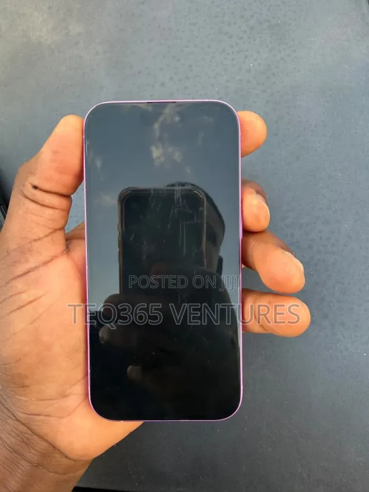 Apple iPhone 16 128 GB Pink