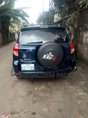 Toyota RAV4 2.4 2008 Blue