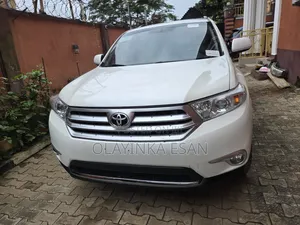 Toyota Highlander 2012 White