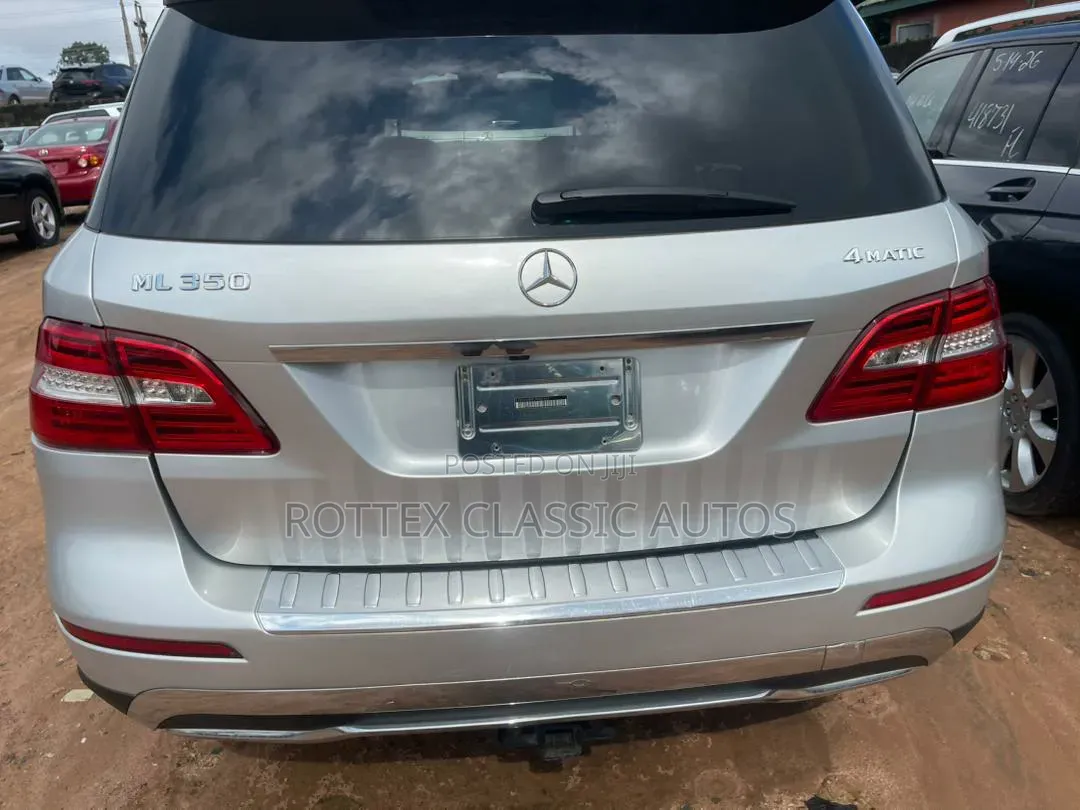 Mercedes-Benz M Class 2012 Silver