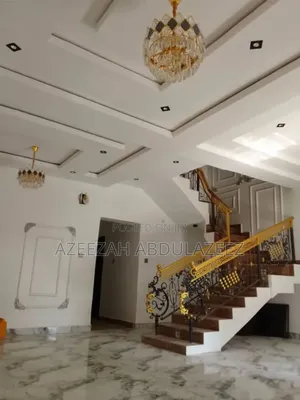 4bdrm Duplex in Sabon Lugbe for rent