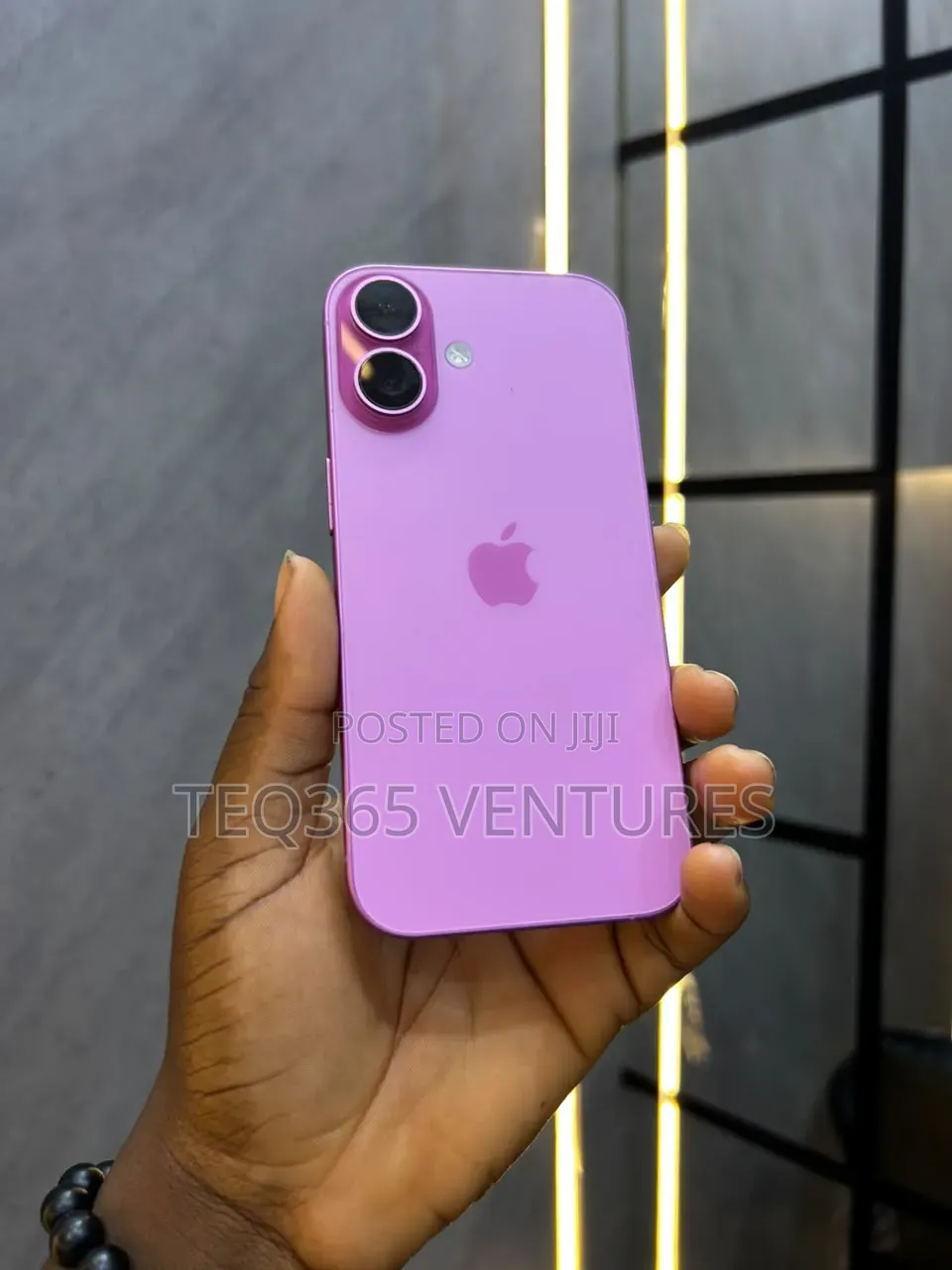 Apple iPhone 16 256 GB Pink