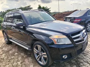 Mercedes-Benz GLK-Class 2010 Black