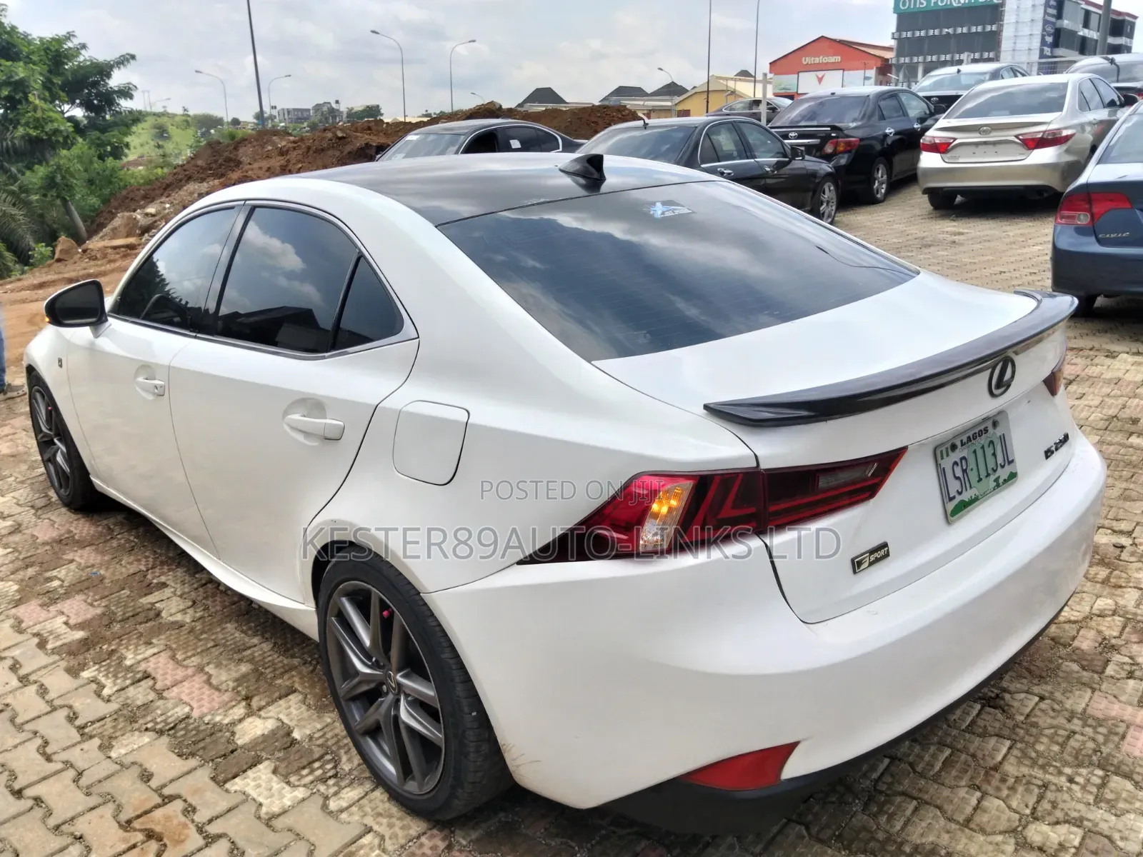 Lexus IS 2015 White