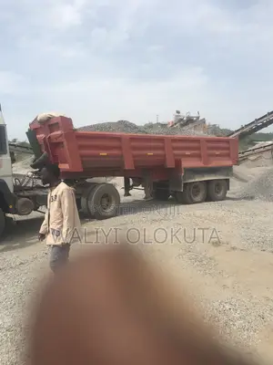 Full 30 Tons Granite