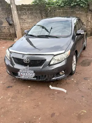 Toyota Corolla S 4dr Sedan (1.8L 4cyl 4A) 2010 Beige