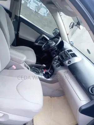 Toyota RAV4 Limited 2008 Blue