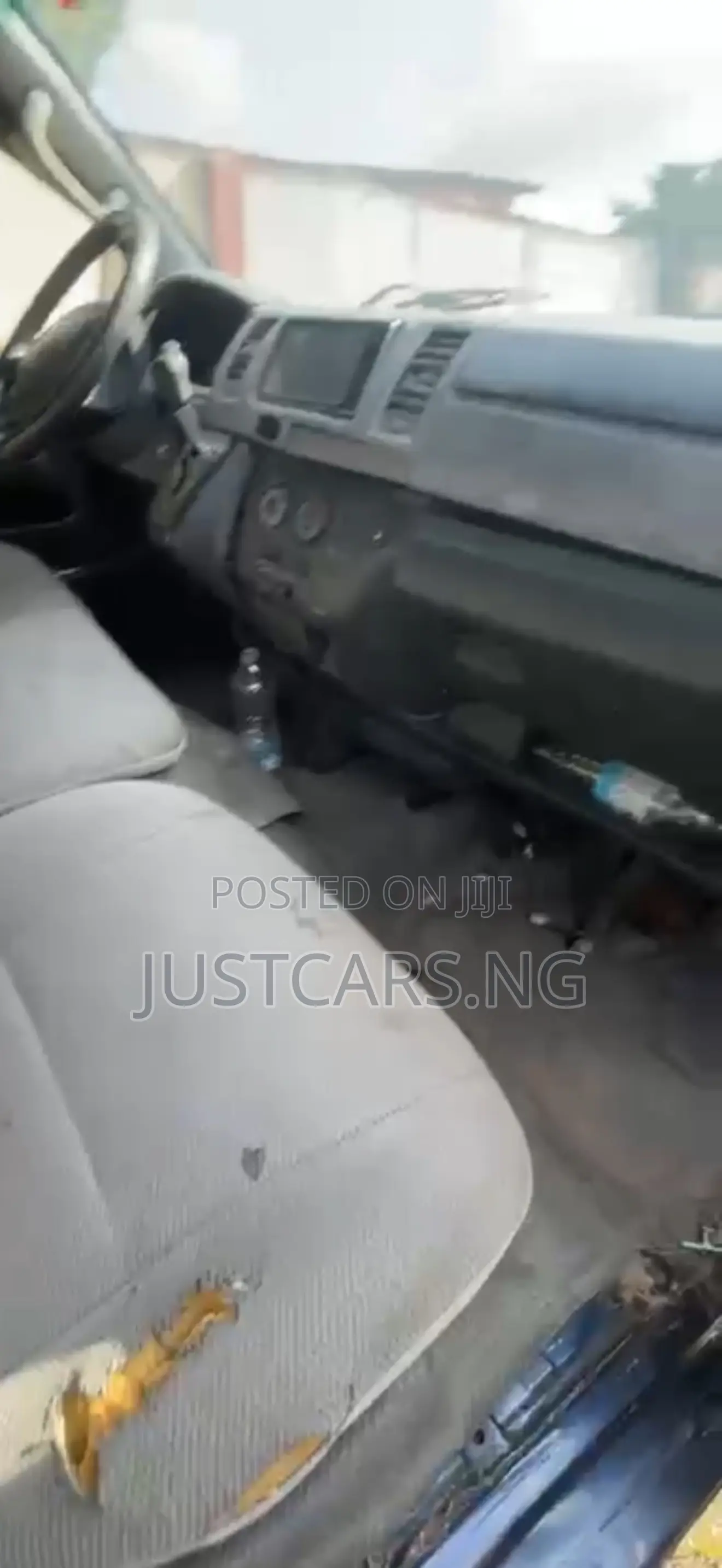 Toyota HiAce 2006 Blue