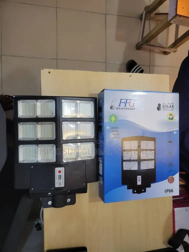 Portable 6 Eye Solar Street Light