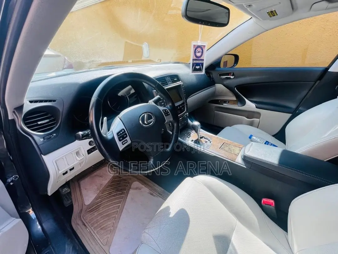 Lexus IS 250 2011 Gray