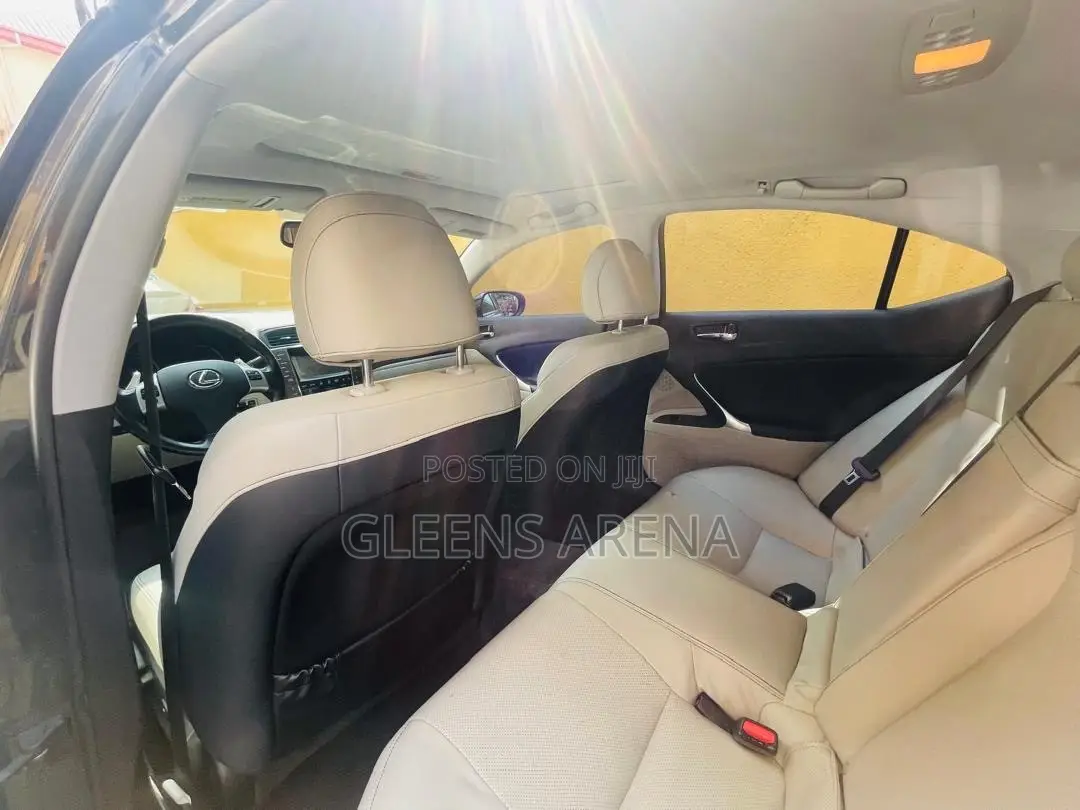 Lexus IS 250 2011 Gray