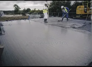 Smooth and Perfect Screeding