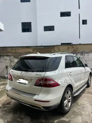 Mercedes-Benz M Class 2012 White
