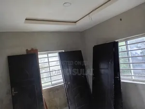 Furnished 1bdrm Room & Parlour in Desa, Lagos Island (Eko) for rent