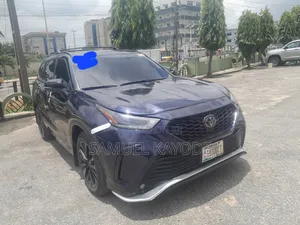 Toyota Highlander 2023