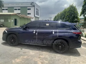 Toyota Highlander 2023