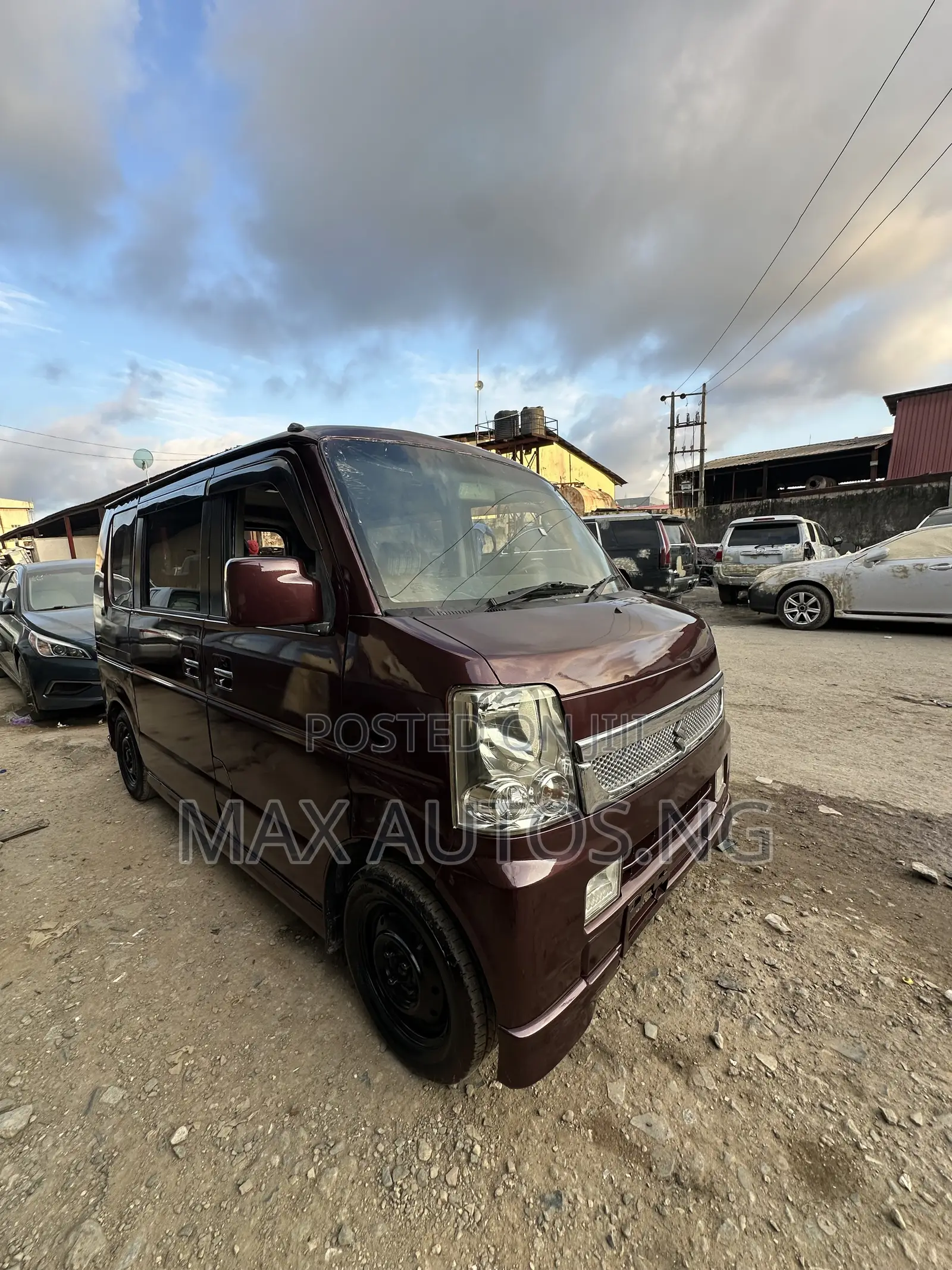 Suzuki Every 2014 Red