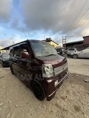 Suzuki Every 2014 Red
