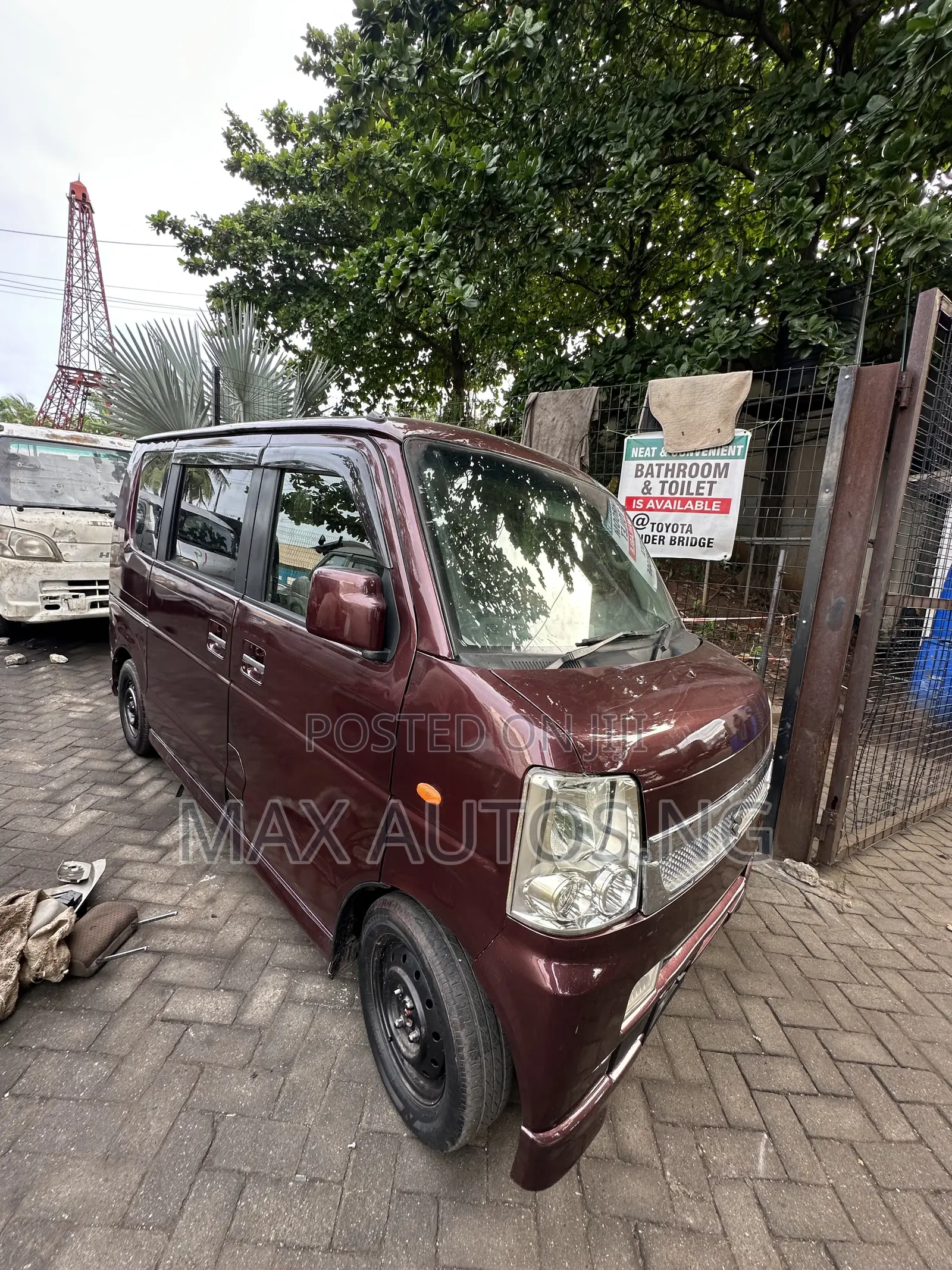 Suzuki Every 2014 Red