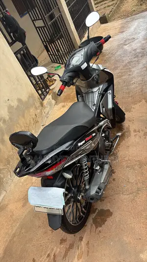 Motorcycle 2025 Gray
