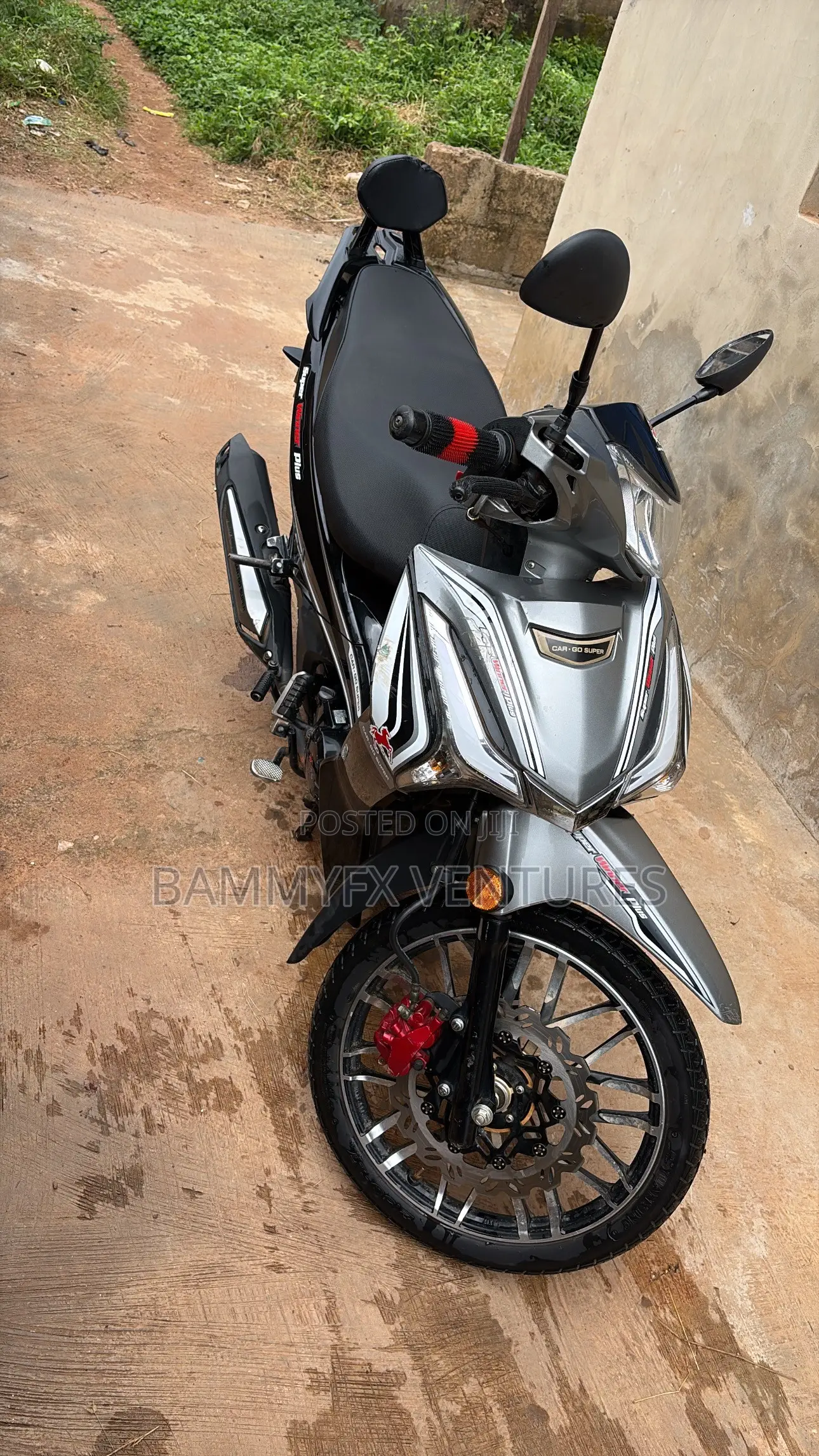 Motorcycle 2025 Gray