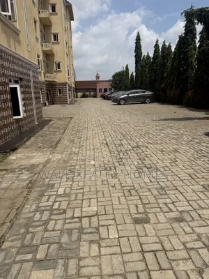 2bdrm Block of Flats in Jahi Main for rent