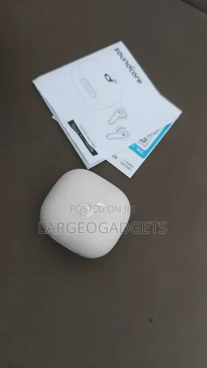 Anker Soundcore P40i