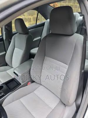 Toyota Camry 2016 White