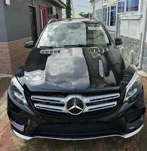 Mercedes-Benz GLE-Class 2018 Black