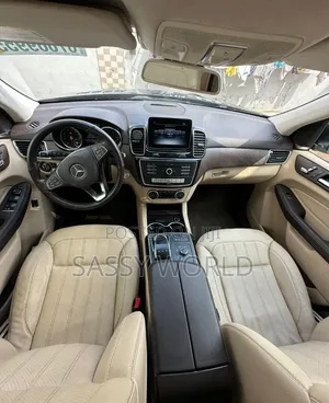 Mercedes-Benz GLE-Class 2018 Black