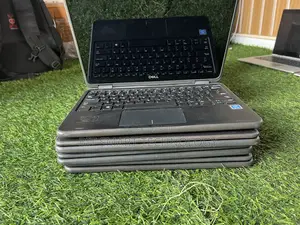 Laptop Dell Latitude 3190 2-in-1 8GB Intel SSD 128GB