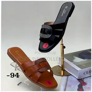 V Collection Women's Rhinestone Buckle Flat Slide Pam Slippers