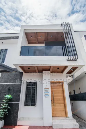 4 Bedroom Fully Detached Duplex