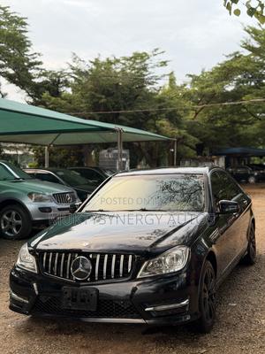 Mercedes-Benz C300 2009 Black