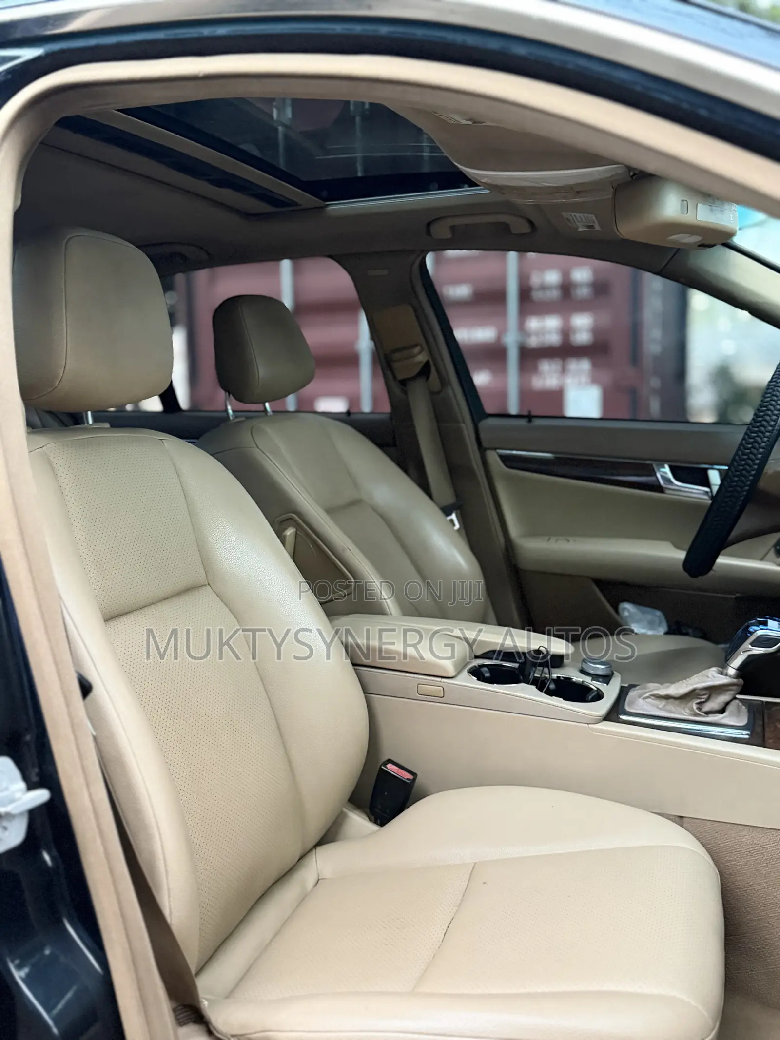 Mercedes-Benz C300 2009 Black