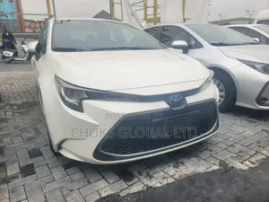Toyota Corolla 2020 White