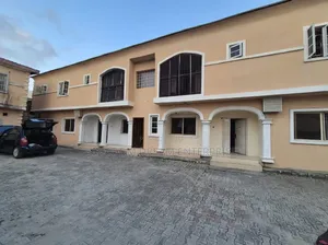 3bdrm Block of Flats in Igbo-Efun Lekki for sale